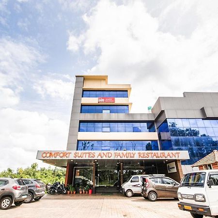 Hotel Capital O 22439 Ratna Forever Karkal Exterior foto